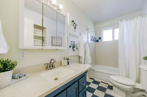 5222 Debbie Ln, Redding, CA 96002 photo 11
