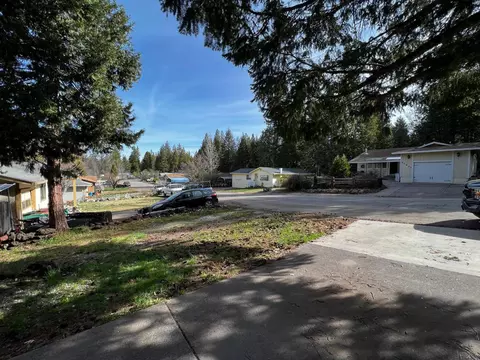 37448 Oak View St, Burney, CA 96013 photo 10