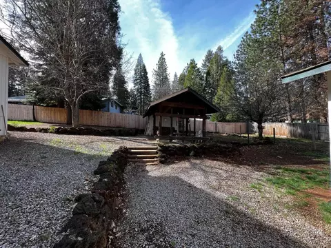 37448 Oak View St, Burney, CA 96013 photo 8