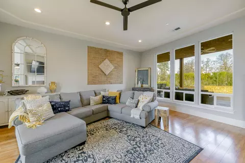 11760 Talofa Dr, Redding, CA 96003 photo 9