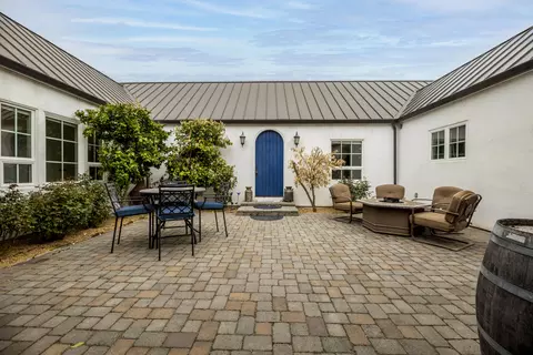 19590 Mockingbird Ln, Redding, CA 96002 photo 3