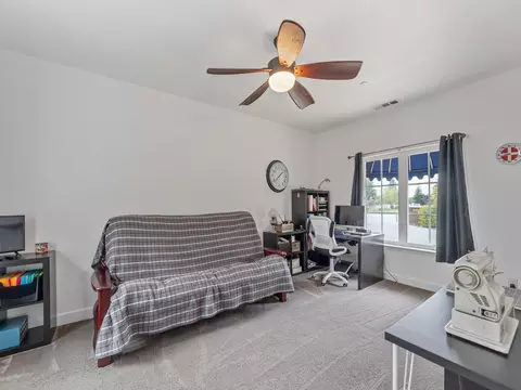 19590 Mockingbird Ln, Redding, CA 96002 photo 22