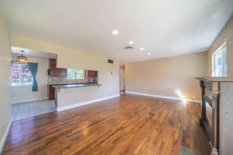 2567 Belladonna St, Redding, CA 96002 photo 34
