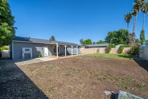 2567 Belladonna St, Redding, CA 96002 photo 24
