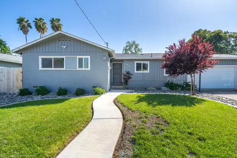 2567 Belladonna St, Redding, CA 96002 photo 18