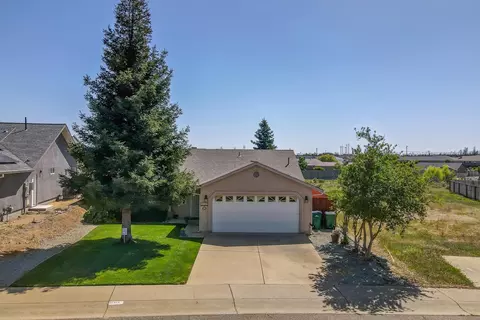 11345 Balboa Dr, Redding, CA 96003 photo 1
