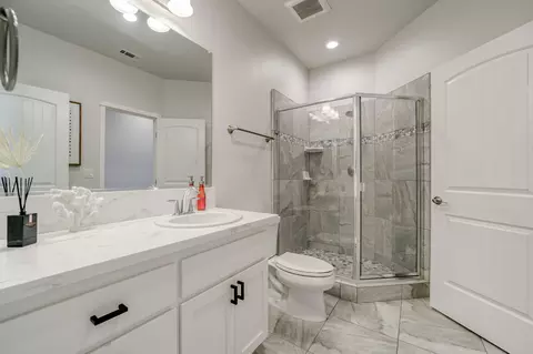 1175 Hancock Dr, Redding, CA 96003 photo 29