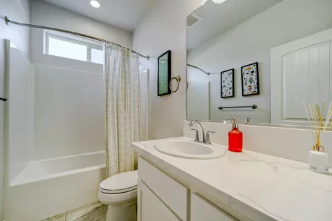1175 Hancock Dr, Redding, CA 96003 photo 33