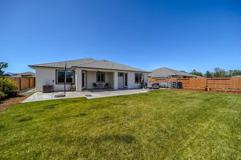 1175 Hancock Dr, Redding, CA 96003 photo 49