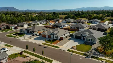 1175 Hancock Dr, Redding, CA 96003 photo 53