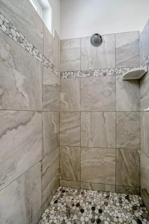 1175 Hancock Dr, Redding, CA 96003 photo 25