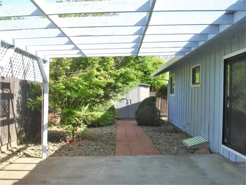 4692 Lookout Ct, Redding, CA 96001 photo 34