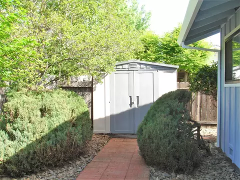 4692 Lookout Ct, Redding, CA 96001 photo 35