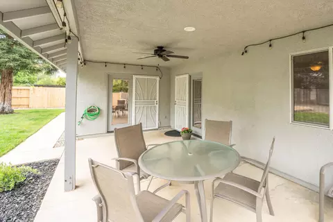 3037 Stonecrest Pl, Redding, CA 96001 photo 23