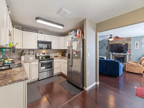 6382 Leonard Dr, Redding, CA 96001 photo 3
