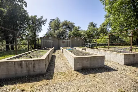 11764 Bay Tree Ln, Redding, CA 96003 photo 24