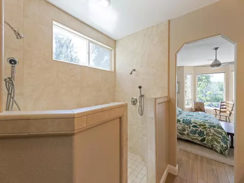 11764 Bay Tree Ln, Redding, CA 96003 photo 12