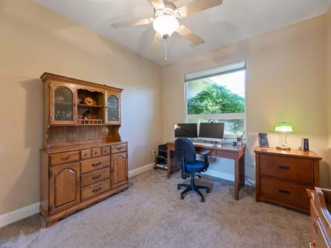 11764 Bay Tree Ln, Redding, CA 96003 photo 9