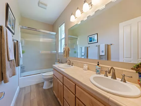 11764 Bay Tree Ln, Redding, CA 96003 photo 17