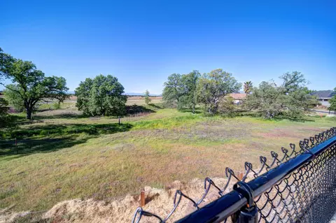 3399 Laver St, Redding, CA 96002 photo 38