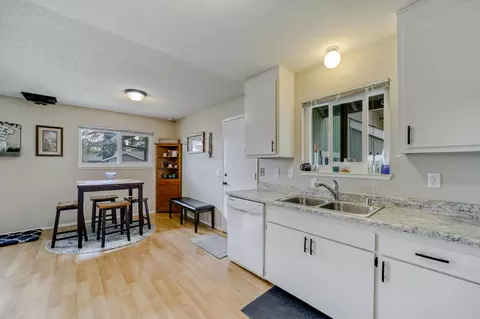2535 Holly St, Anderson, CA 96007 photo 10