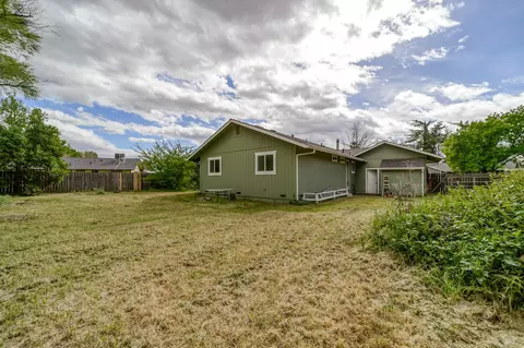 2535 Holly St, Anderson, CA 96007 photo 23