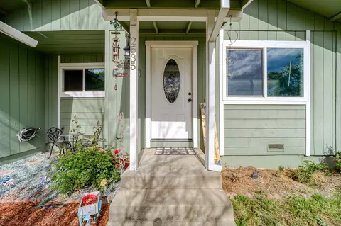 2535 Holly St, Anderson, CA 96007 photo 4