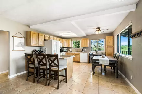 14028 Rugged Trl, Redding, CA 96003 photo 7
