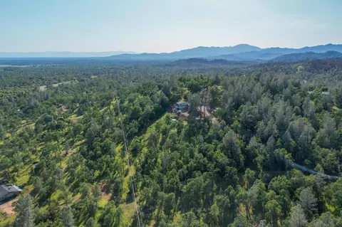 14028 Rugged Trl, Redding, CA 96003 photo 31