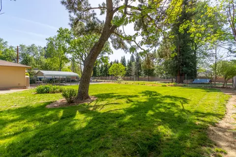 3241 Nicolet Ln, Redding, CA 96001 photo 16