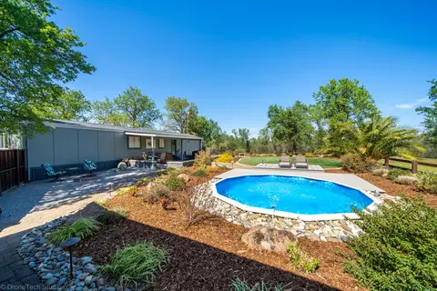 10173 Road Runner Way, Redding, CA 96003 photo 19