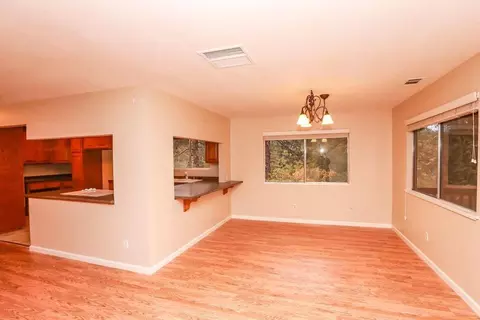 14830 Wonderland Blvd, Redding, CA 96003 photo 7