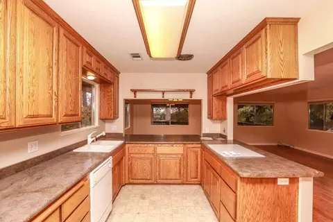 14830 Wonderland Blvd, Redding, CA 96003 photo 8