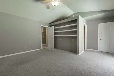 577 Olympic St, Redding, CA 96003 photo 14
