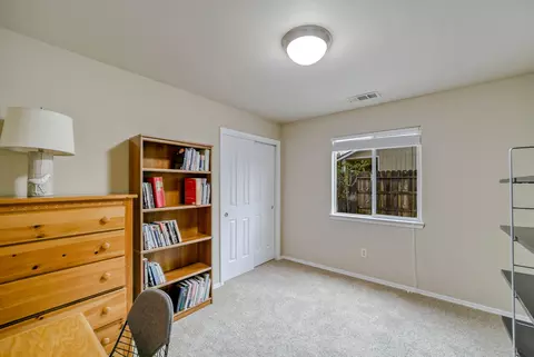 1562 Purple Way, Redding, CA 96003 photo 18