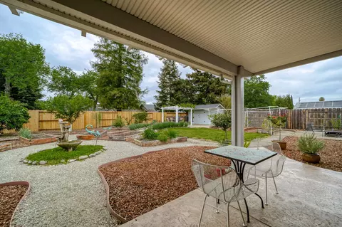 1562 Purple Way, Redding, CA 96003 photo 28