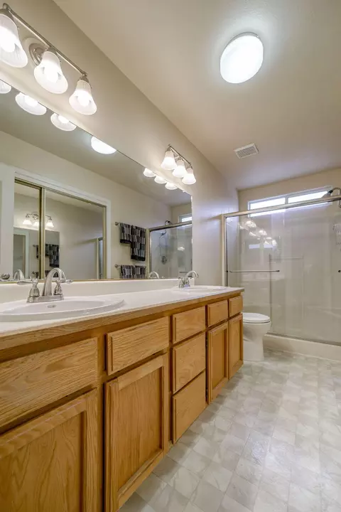 1562 Purple Way, Redding, CA 96003 photo 24