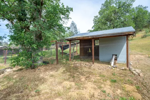 520 Branstetter Ln, Redding, CA 96001 photo 35