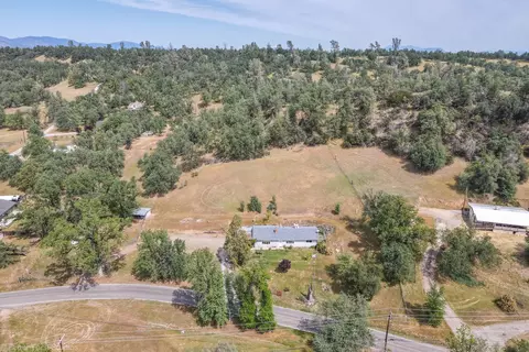 520 Branstetter Ln, Redding, CA 96001 photo 6