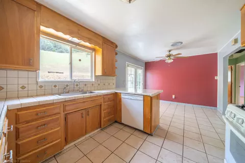 520 Branstetter Ln, Redding, CA 96001 photo 48
