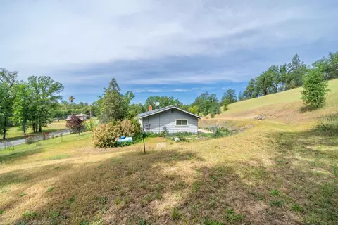 520 Branstetter Ln, Redding, CA 96001 photo 28