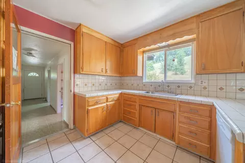520 Branstetter Ln, Redding, CA 96001 photo 47