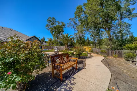 4873 St Charles Dr, Redding, CA 96002 photo 26