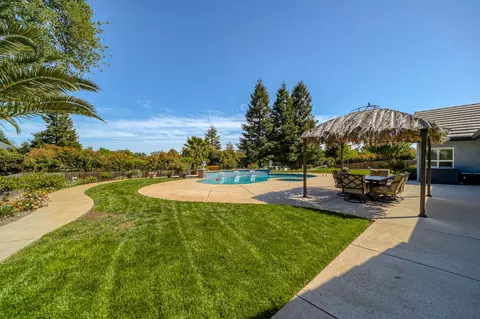 4873 St Charles Dr, Redding, CA 96002 photo 24