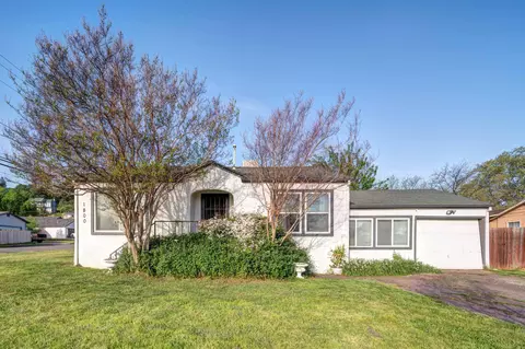 1800 Grandview Ave, Redding, CA 96001 photo 2