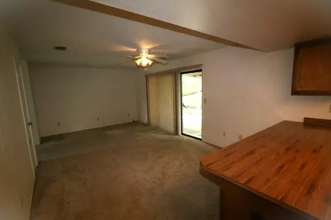 6748 Creekside St, Redding, CA 96001 photo 10