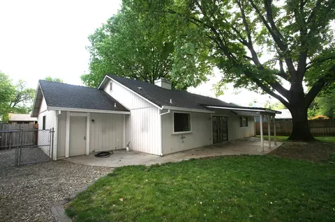 6748 Creekside St, Redding, CA 96001 photo 21