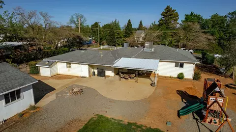 6526 Clear View Dr, Anderson, CA 96007 photo 12