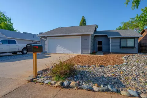 1864 Bembow Dr, Redding, CA 96002 photo 1