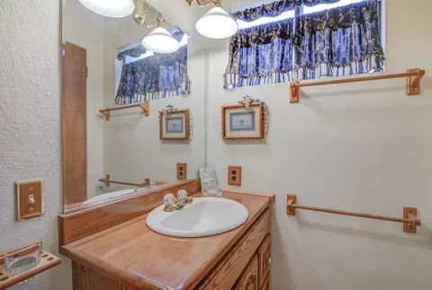 13190 Montecito Rd, Red Bluff, CA 96080 photo 13